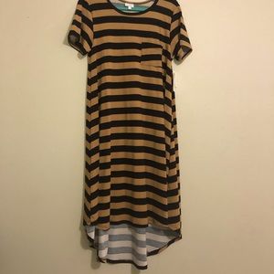 NWT LuLaRoe Black & Tan/Caramel Carly Dress-Size Small